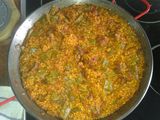 Arroz con pato en paella