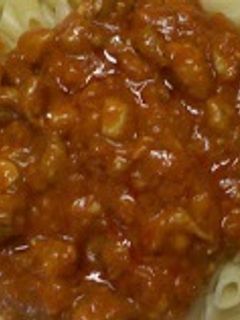 Una foto de Salsa de pollo y tomate al microondas