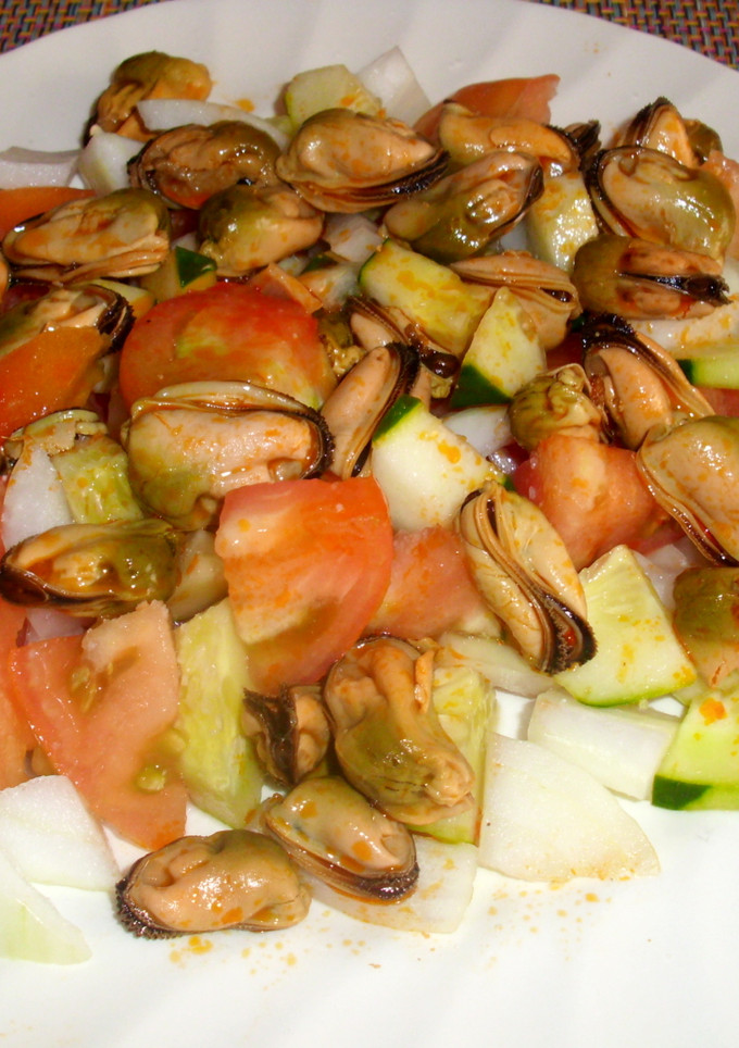Una foto de Ensalada de mejillones al vapor