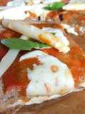 Pizza integral rellena enriquecida