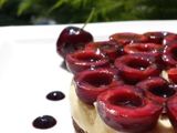 Tarta de cerezas picotas y crema