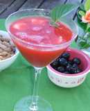 Cóctel de fresas con ginebra