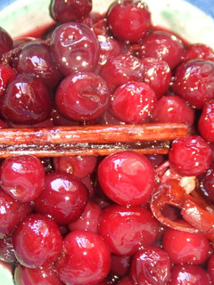 Una foto de Cerezas en almíbar de Oporto a la canela