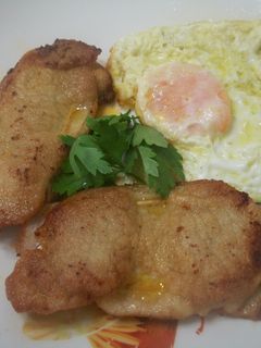 Una foto de Filetes rellenos con queso de cabra y compota de bergamota
