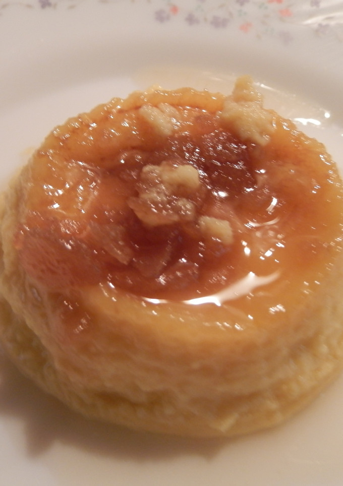 Una foto de Flan de queso con licor café