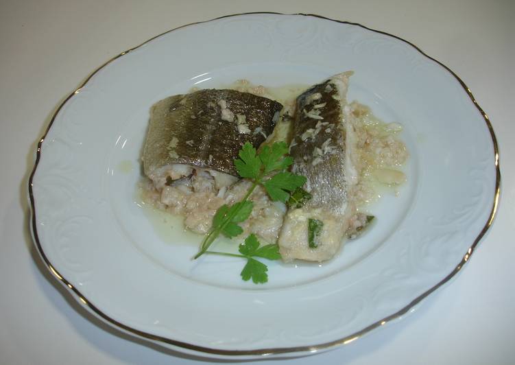 Bacalao Al Ajillo Receta De Kiko Cookpad<script async src=