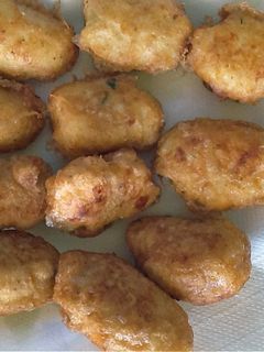 Una foto de Croquetas de bacalao con patatas