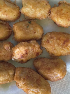 Una foto de Croquetas de bacalao con patatas