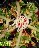 Ensalada gourmet con espárragos y frutos secos