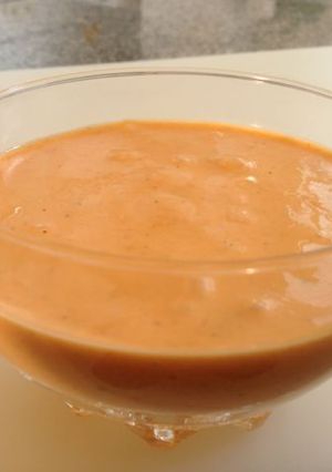 Una foto de Salsa de almendras y tomate