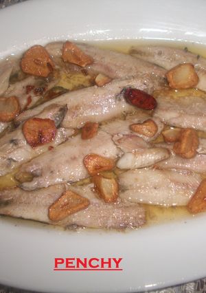 Una foto de Filetes de boquerones al ajillo