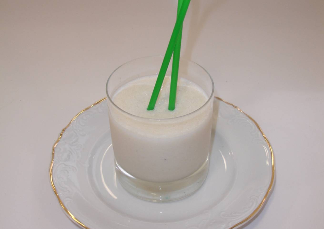 Horchata de almendras personalizada