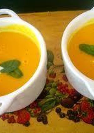 Una foto de Crema de zapallo con queso crema