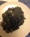 Arroz negro con calamares o chipirónes