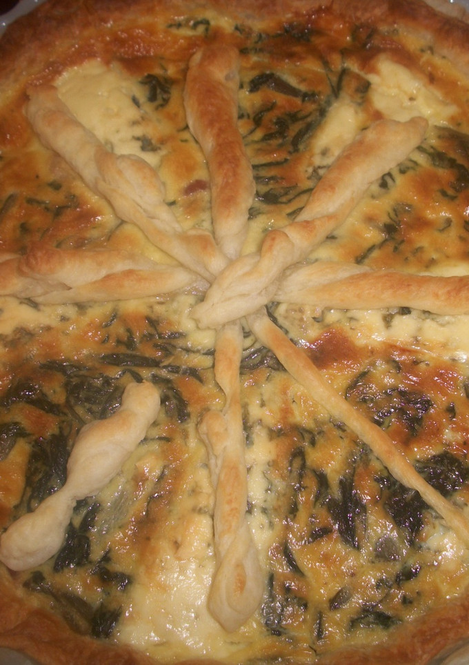 Una foto de Quiche de acelgas con queso azul