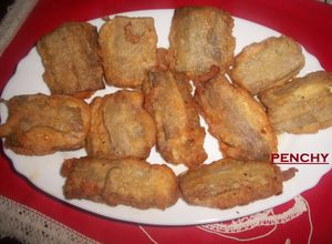 Foto principal de Pencas de acelga crujientes, rellenas de queso de cabra