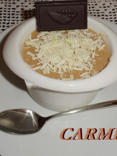 Una foto de Cuajada de turrón