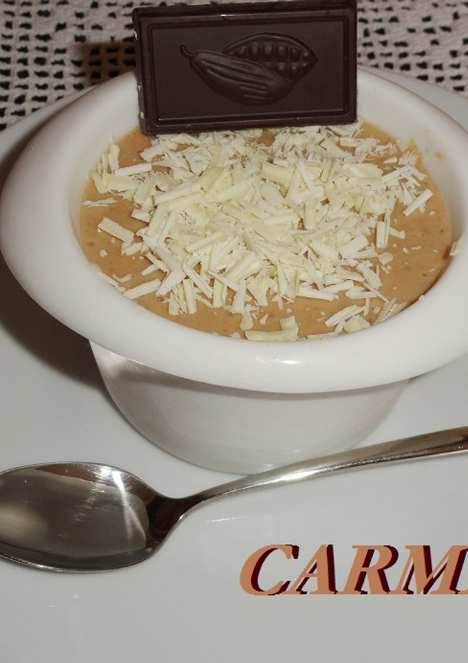 Una foto de Cuajada de turrón
