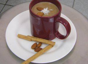 Una foto de Atole champurrado