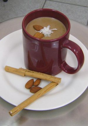 Una foto de Atole champurrado
