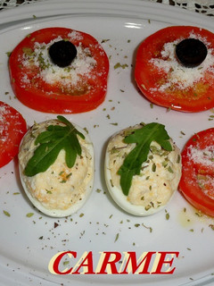 Una foto de Huevos rellenos de requesón