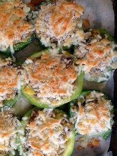 Una foto de Zapallitos rellenos de carne picada