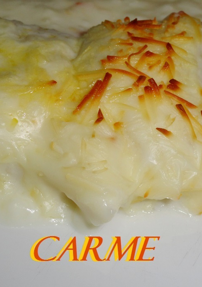 Una foto de Bacalao con salsa bechamel gratinado