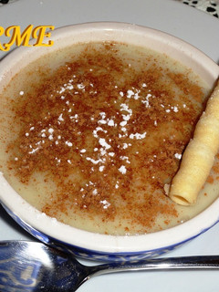 Una foto de Natillas de maicena con horchata