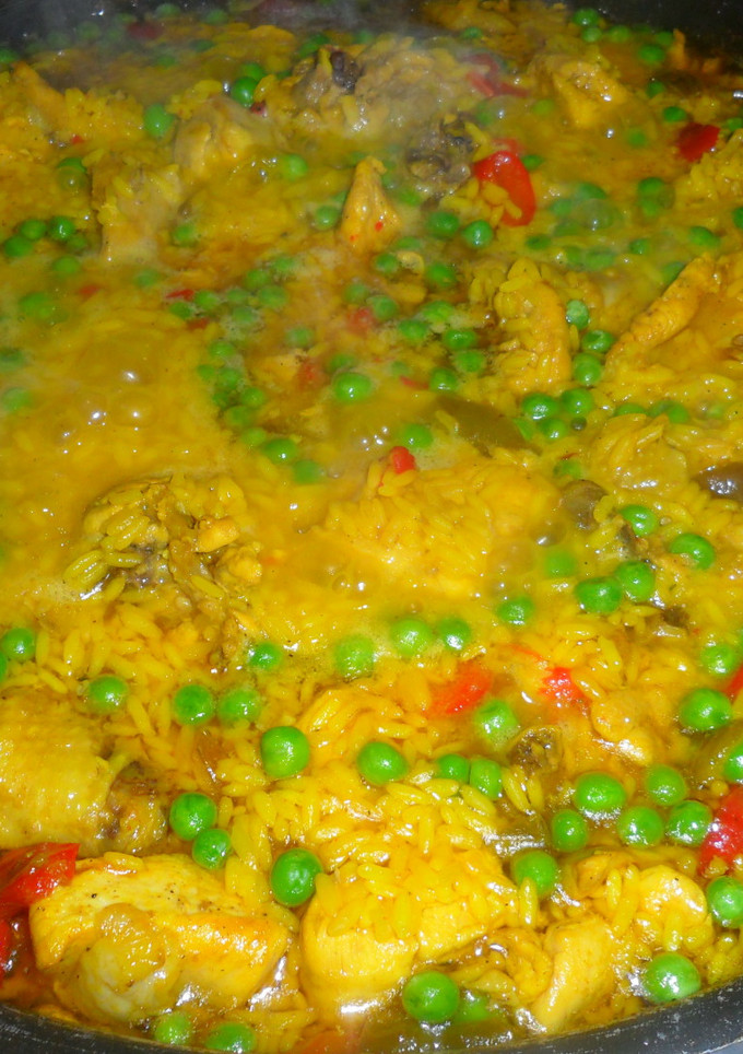 Una foto de Arroz amarillo a los tres pimientos