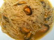Una foto de sopa de cebolla al cognac