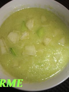 Una foto de Sopa fría de pepino y melón