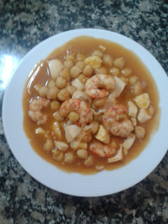 Una foto de Garbanzos a la Girón