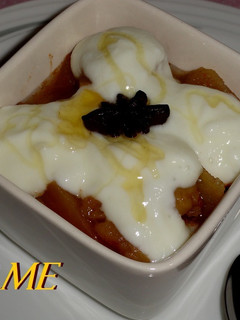Una foto de Compota de nectarina y manzana con yogur