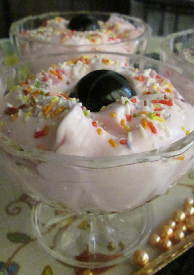 Una foto de Delicia de fresa con cóctel de frutas