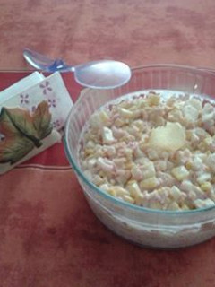 Una foto de Ensalada de pechuga de pollo con piña