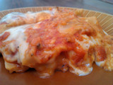 Lasaña de verduras con bechamel y salsa de tomate