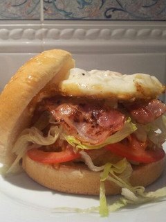 Una foto de Hamburguesa completa
