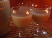 Una foto de tragos cumpleaños