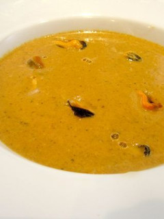Una foto de Crema de mejillones con nata