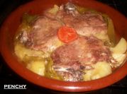 Una foto de chuleta de cerdo al horno