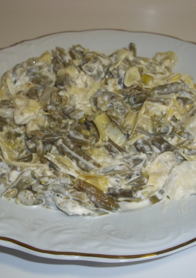 Una foto de Verduras, guindillas y mayonesa