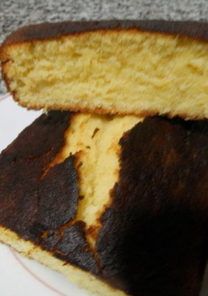 Una foto de Bizcocho de limón con mantequilla