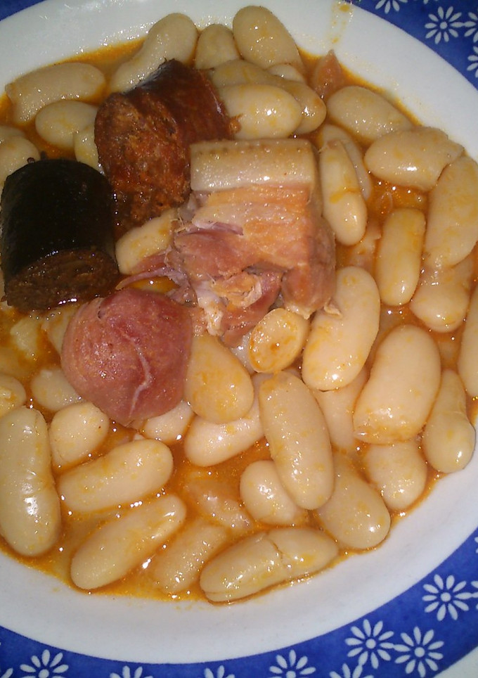Una foto de Fabada en olla expres