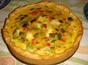 Una foto de tarta de zapallitos