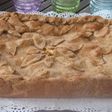 Empanada gallega de manzana