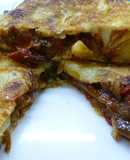 Tortilla de patata y pimiento rojo