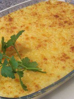 Una foto de Gratinado de patatas con carne picada y queso