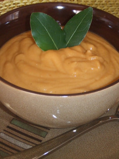 Una foto de Crema de verdinas y tomate