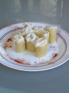 Una foto de Paccheri con bechamel de setas