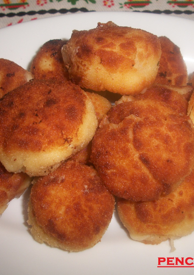 Una foto de Croquetas con corazón de parmesano